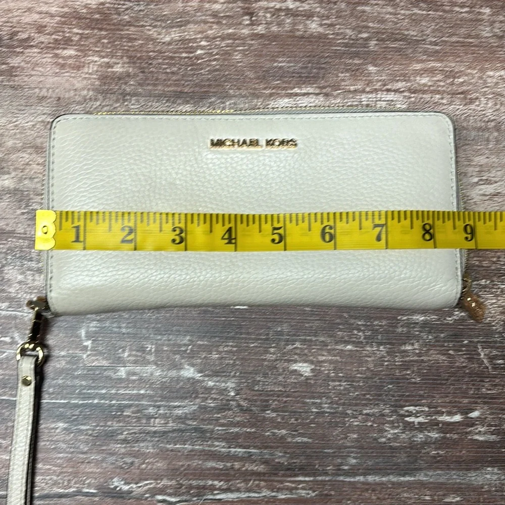 Michael Kors | VGUC Jet Set Travel Leather Continental Wristlet Wallet